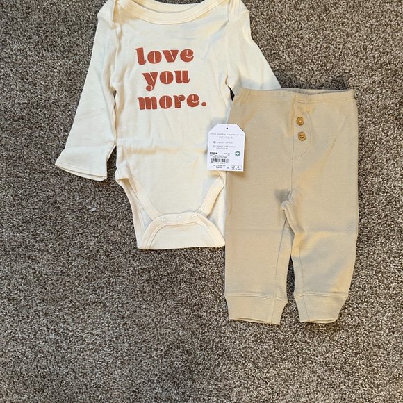 LC Lauren Conrad Other - BABY LITTLE CO "LOVE YOU MORE" BODYSUIT & PANTS SIZE 6M  #K40